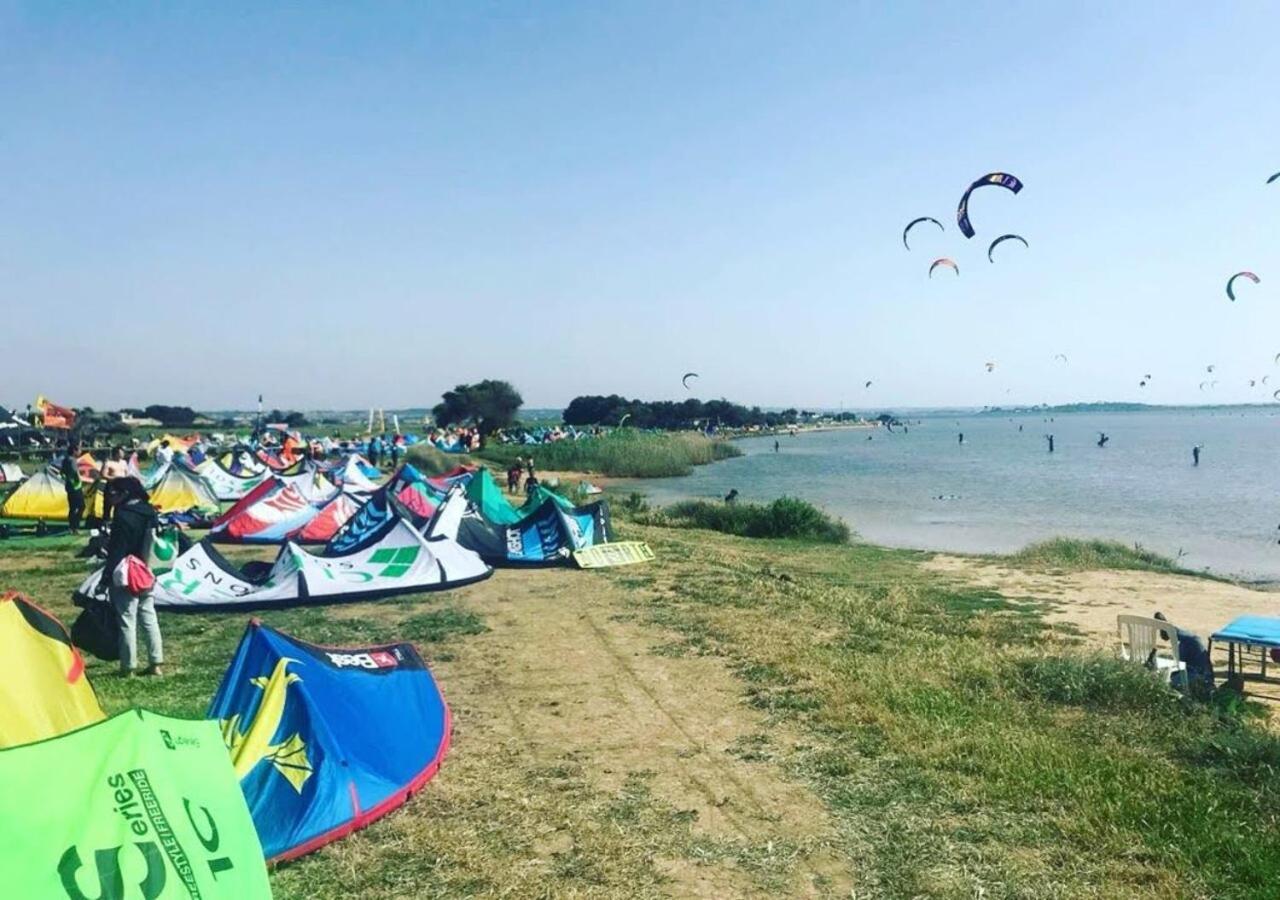 Kite Hub Lo Stagnone Acomodação com café da manhã Birgi Vecchi Exterior foto