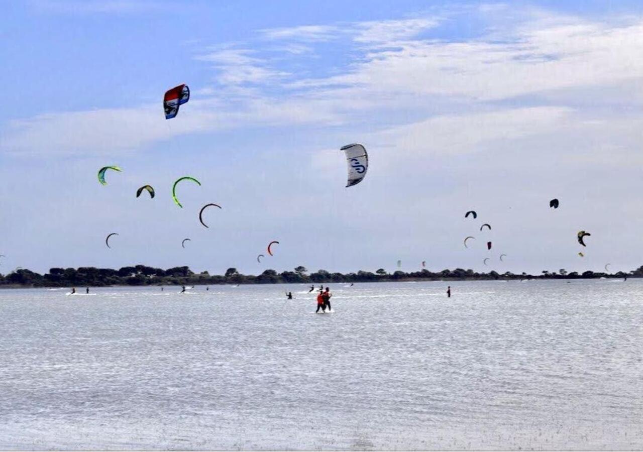 Kite Hub Lo Stagnone Acomodação com café da manhã Birgi Vecchi Exterior foto