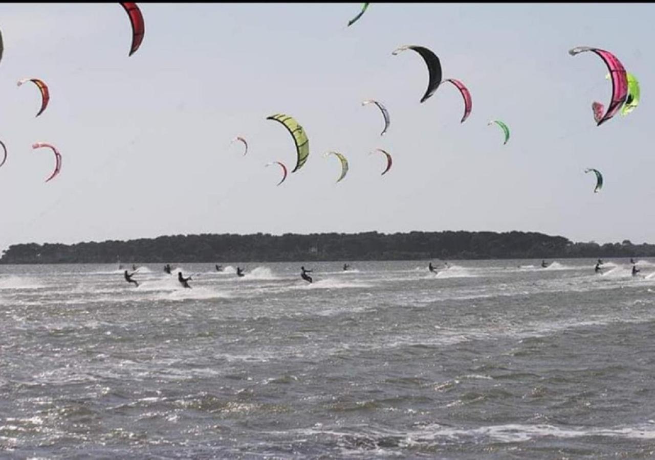 Kite Hub Lo Stagnone Acomodação com café da manhã Birgi Vecchi Exterior foto
