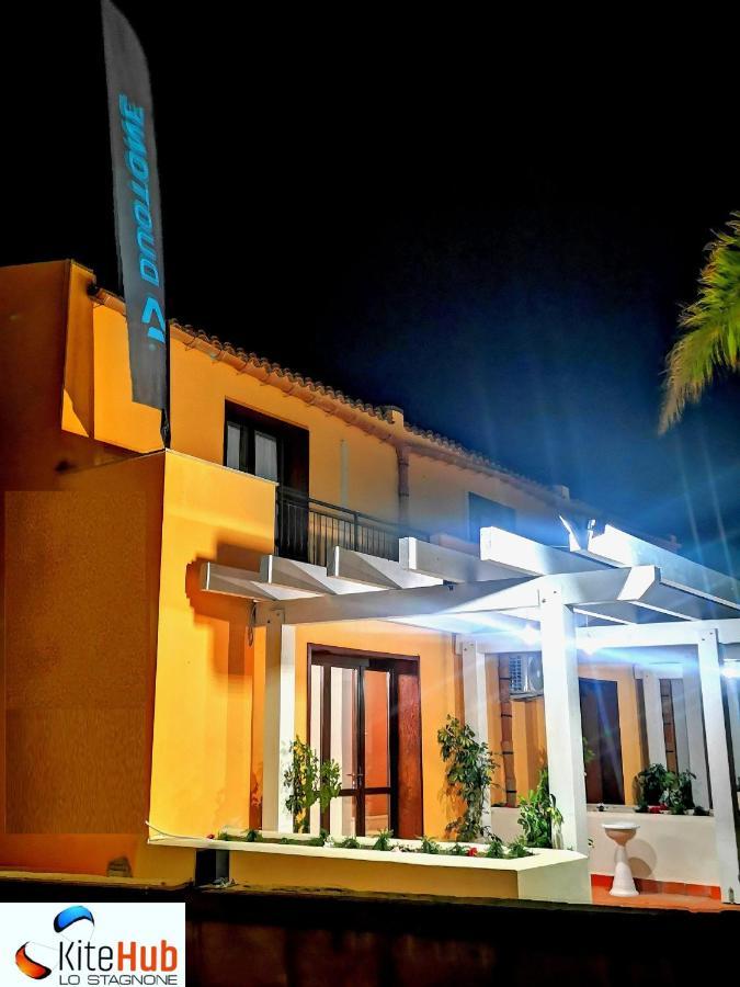 Kite Hub Lo Stagnone Acomodação com café da manhã Birgi Vecchi Exterior foto